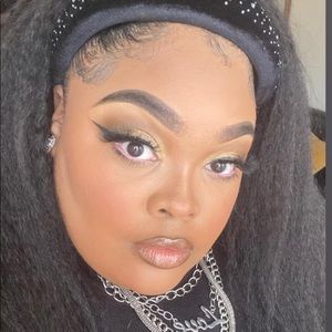 Meet your Posher, Cardell